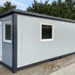 Contenedor Habitacional 6m con Baño y Cocina - Módulo con Ducha y Nevera