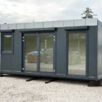 Contenedor Modular Premium 6m – Oficina, Tienda o Salón con Fachada Acristalada