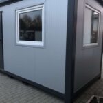 Contenedor Oficina 4x2,20 Metros - Módulo Aislado con Puerta Hörmann y Calefacción 2000W